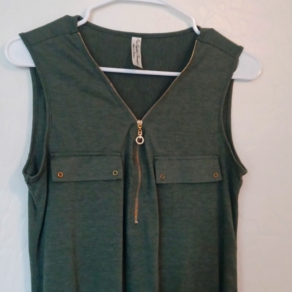 PerSeption Concept Forest Green Tank Top With Gold Zipper Womans Size Small - Picture 2 of 5